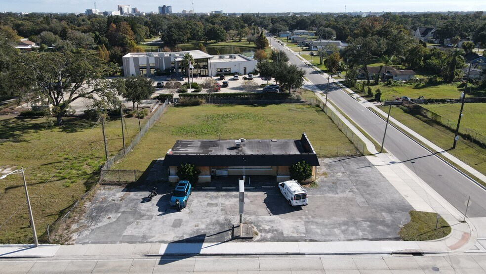 Primary Photo Of 1919 S Orange Blossom Trl, Orlando Freestanding For Sale