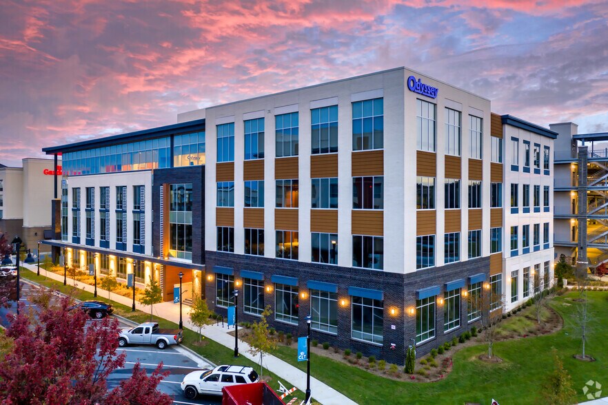 More Photos Of 2015 Ayrsley Town Blvd, Charlotte Unknown For Lease