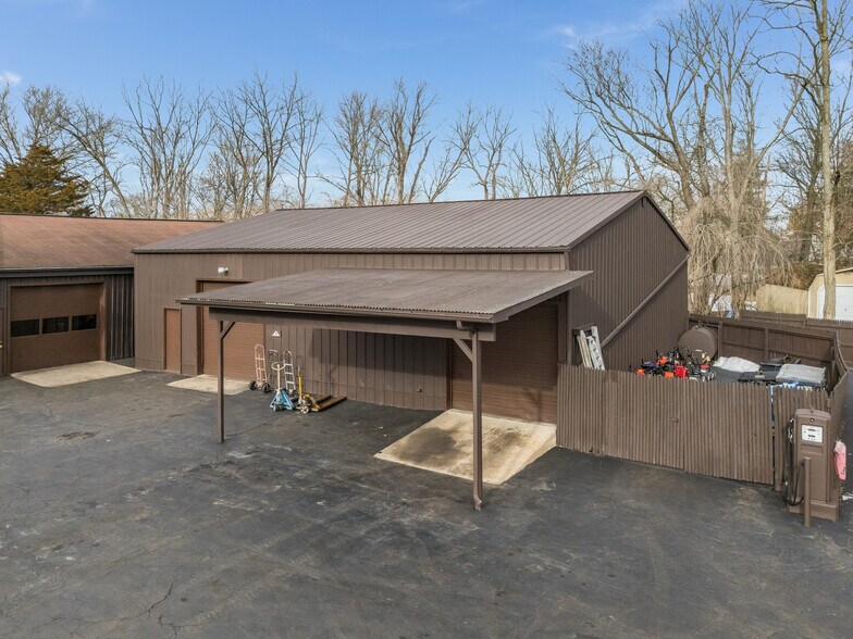 More Photos Of 5 Larison Ln, Ringoes Storefront Retail Office For Sale