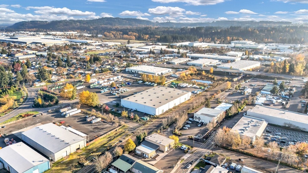 More Photos Of 15464 SE 94th Ave, Clackamas Industrial For Sale