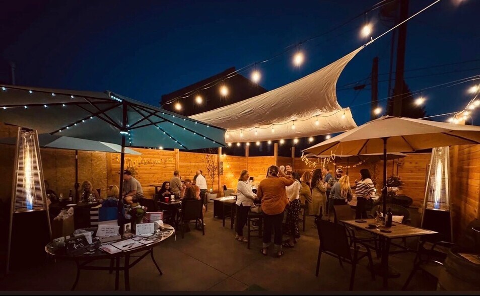 More Photos Of 116 W Broadway St, Philipsburg Restaurant For Sale