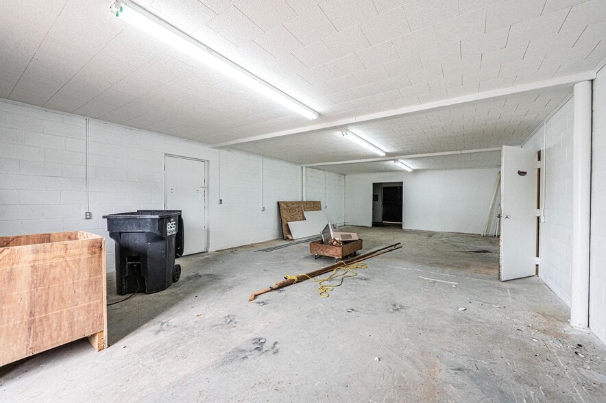 More Photos Of 304 Virginia St SW, Lenoir Storefront Retail Office For Sale