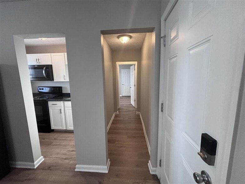 More Photos Of 10705 E Us-136, Indianapolis Apartments For Sale