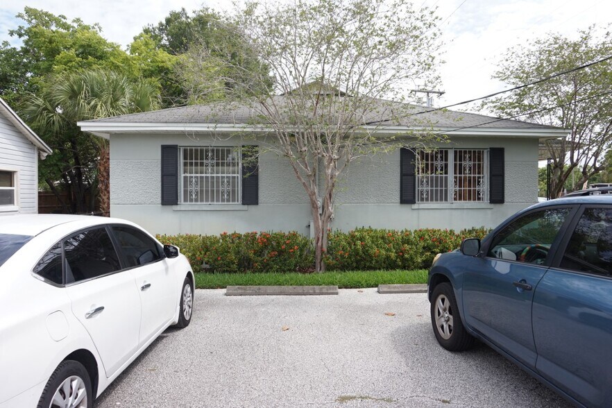 More Photos Of 902 N Armenia Ave, Tampa Office For Sale