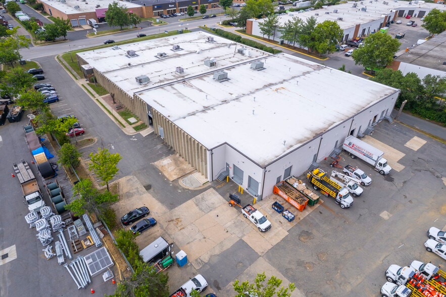 More Photos Of 5731 General Washington Dr, Alexandria Distribution For Sale