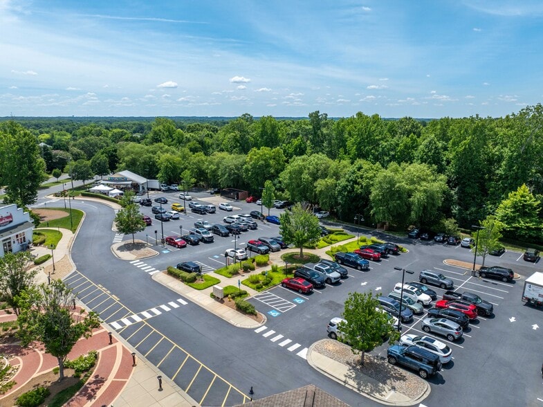 More Photos Of 8430 Rea Rd, Charlotte Unknown For Lease