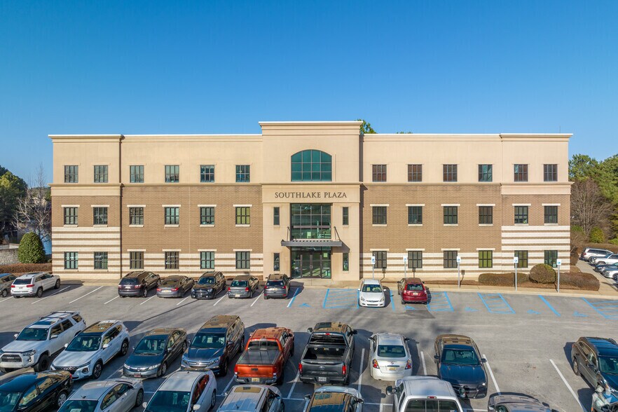 More Photos Of 15 Southlake Ln, Birmingham Office For Lease