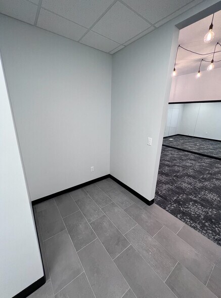 More Photos Of 223 Broadway Ave N, Rochester Office Residential For Sale