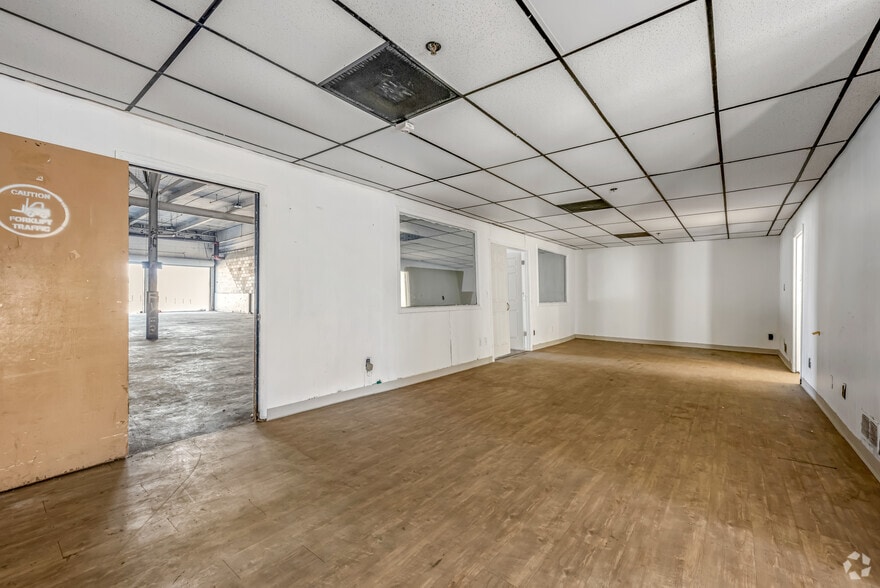 More Photos Of 1129-1199 Willingham Dr, East Point Warehouse For Lease