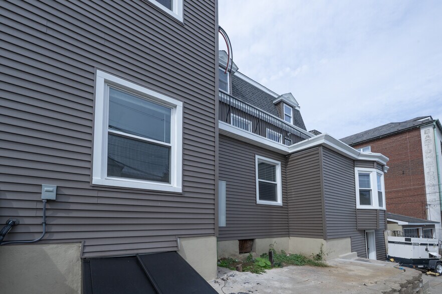 More Photos Of 1101 Lehigh St, Easton Apartments For Sale