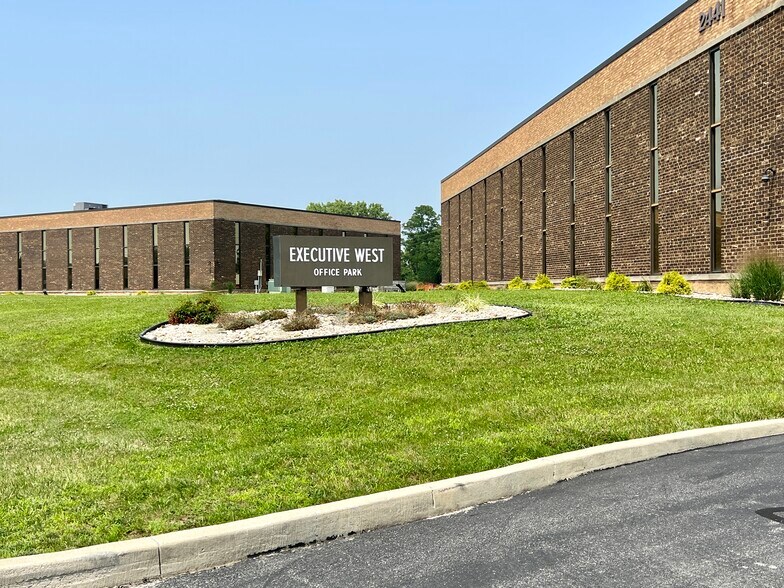 Primary Photo Of 2421 Production Dr, Indianapolis Office For Lease