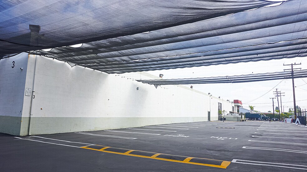 More Photos Of 911-913 S Maple Ave, Montebello Warehouse For Sale