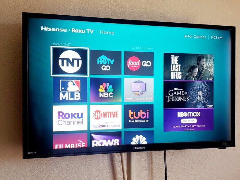 More Photos Of 925 1st Ave, Monte Vista Hotel For Sale