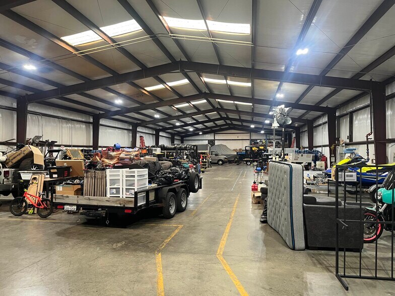 More Photos Of 1486 Champion Rd, Terrell Warehouse For Lease