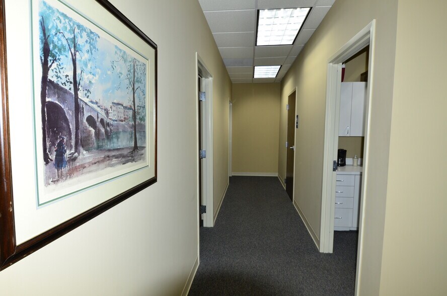 More Photos Of 3065 Peachtree Industrial Blvd, Duluth Office For Sale
