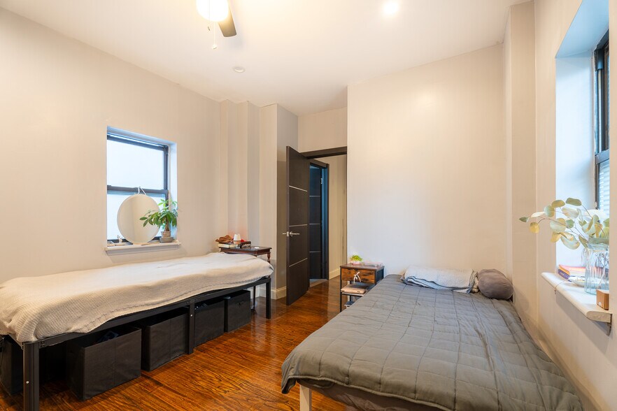 More Photos Of 950-952 Bergen St, Brooklyn Apartments For Sale