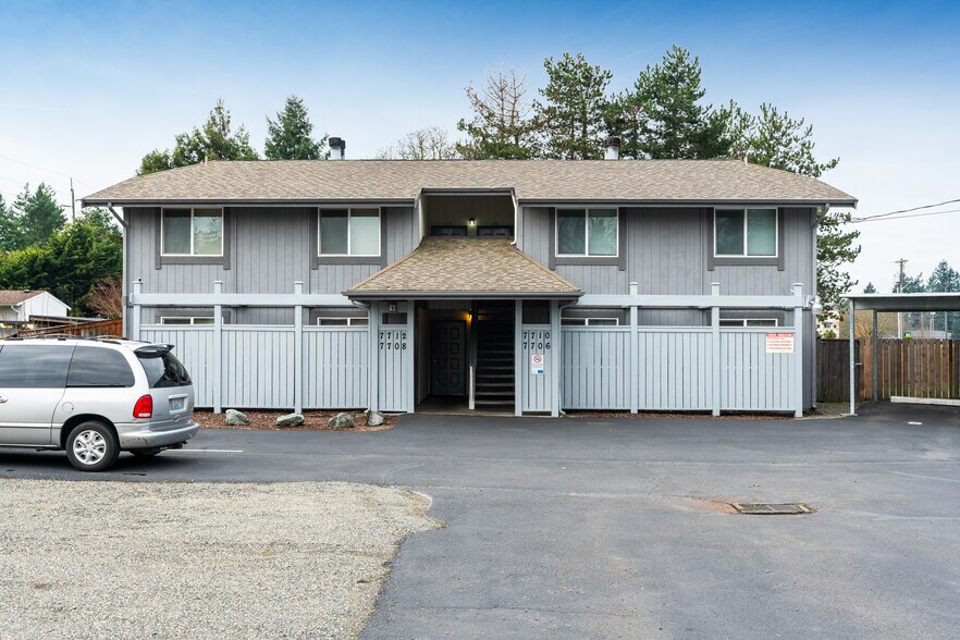 More Photos Of 5810-5816 77th St W, Lakewood Apartments For Sale