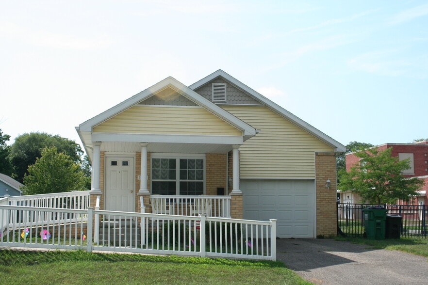 More Photos Of , Benton Harbor Multifamily For Sale