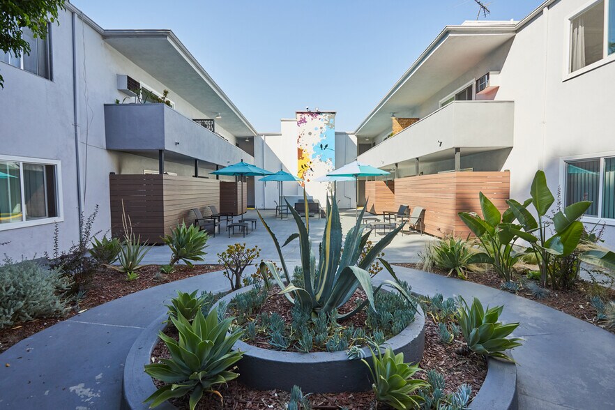 More Photos Of 3804 Evans St, Los Angeles Apartments For Sale