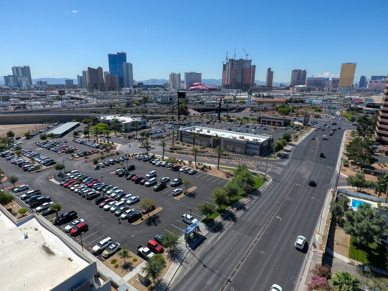 More Photos Of 2400 S Rancho Dr, Las Vegas Freestanding For Sale