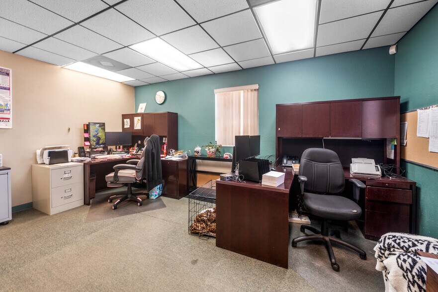 More Photos Of 760 S Stapley Dr, Mesa Office For Lease
