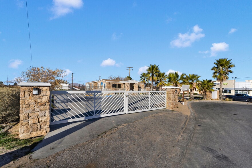 Primary Photo Of 16088 Outer Bear Valley Rd, Victorville Office For Lease