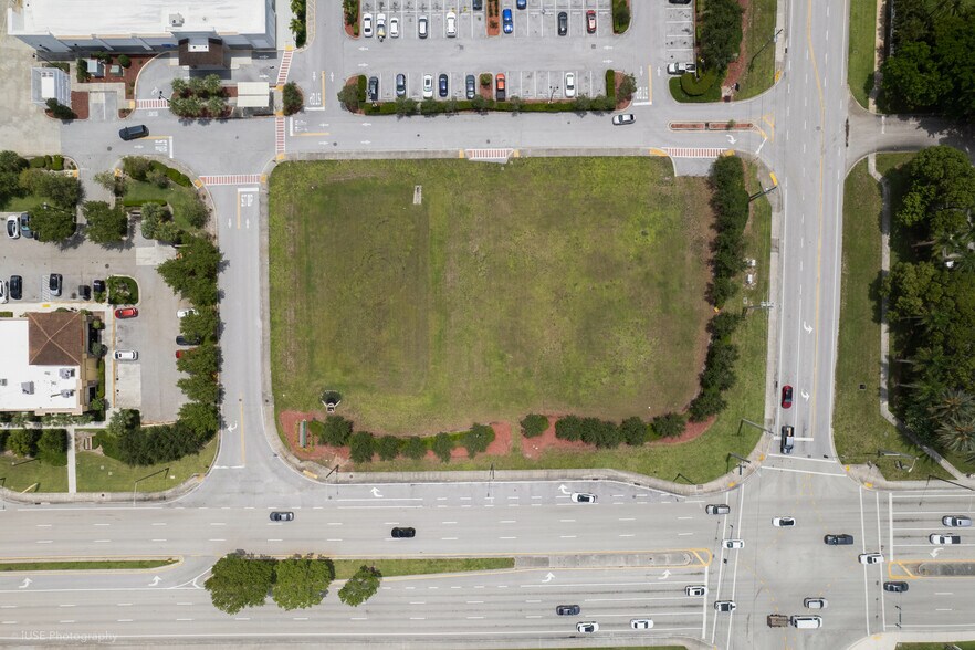 More Photos Of 12701 S Military Trl, Boynton Beach Freestanding For Lease