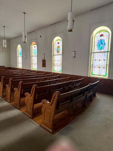 More Photos Of 15109 S Dillman St, Plainfield Religious Facility For Sale