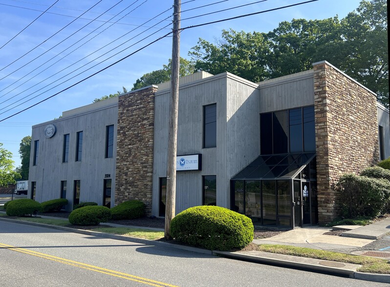 Primary Photo Of 3902-3904 Franklin Rd, Roanoke Office For Lease