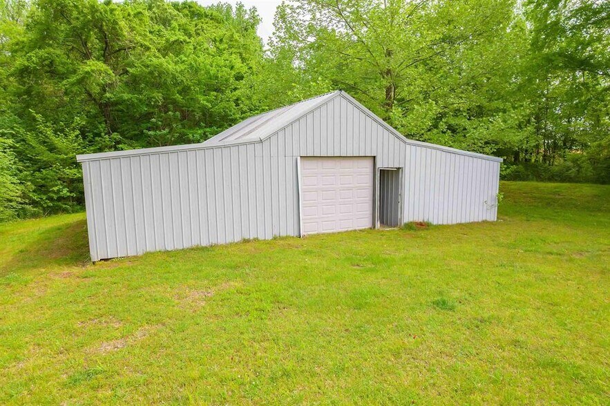 More Photos Of 59 Luray -1, Beech Bluff Religious Facility For Sale