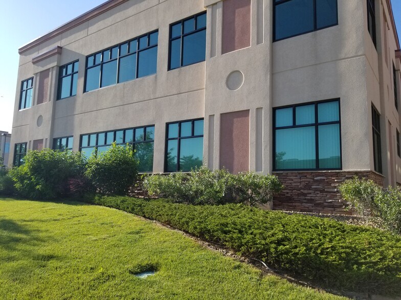 More Photos Of 9222 Teddy Ln, Lone Tree Coworking Space