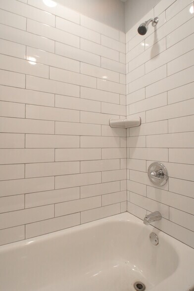 More Photos Of 1518 E Passyunk Ave, Philadelphia Apartments For Sale