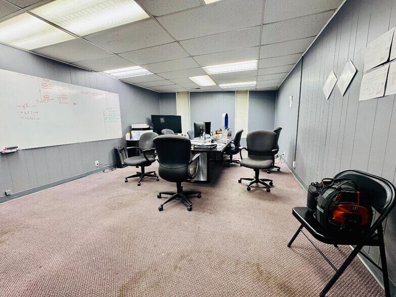 More Photos Of 4309 Action St, Garland Service For Sale