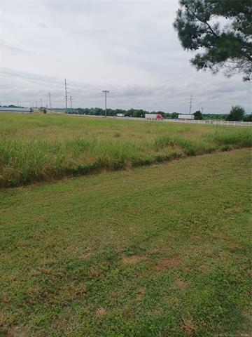 More Photos Of Paul Carr Drive, Checotah Land For Sale
