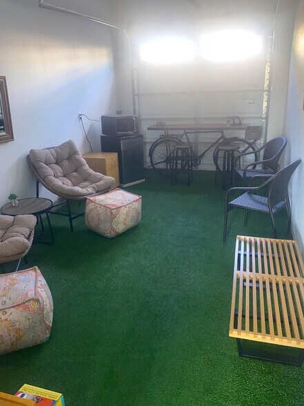 More Photos Of 202 Village Commons Blvd, Camarillo Storefront Retail Residential For Sale