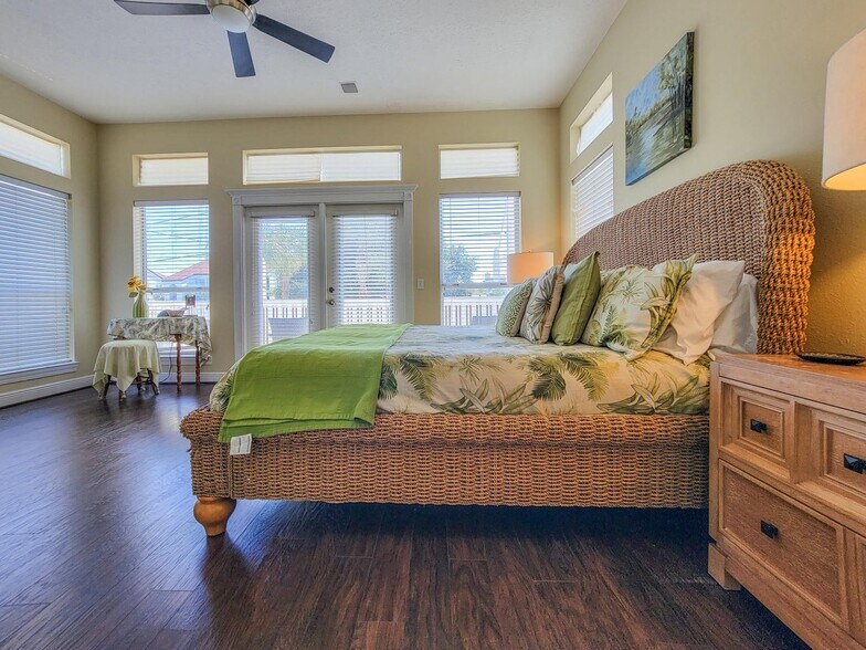 More Photos Of 3567 E County Highway 30A, Santa Rosa Beach Office For Sale