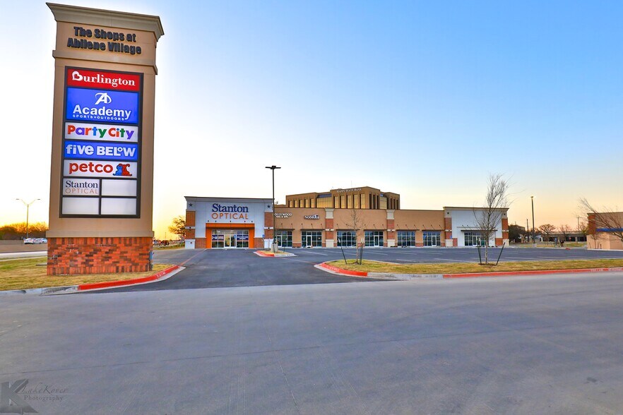 Primary Photo Of 3550 S Clack St, Abilene Storefront For Lease