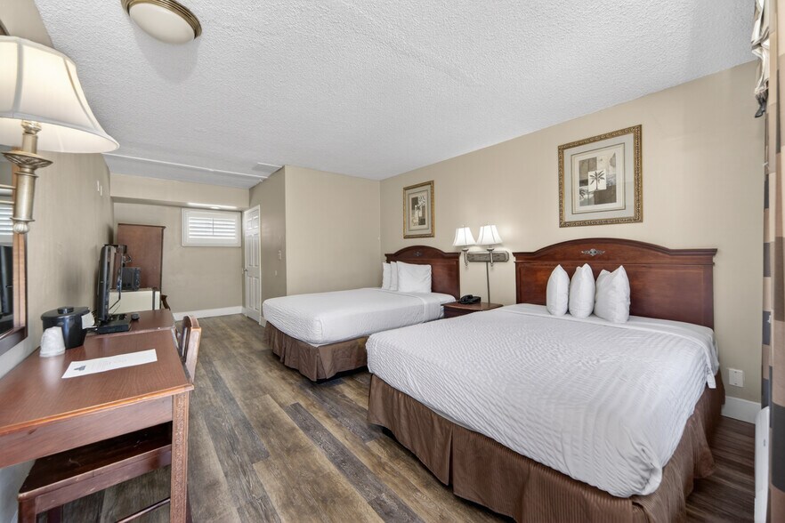 More Photos Of 12933 Ventura Blvd, Studio City Hotel For Sale