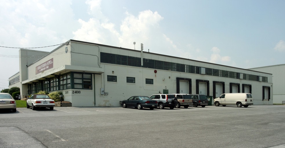 More Photos Of 2400 Gettysburg Rd, Camp Hill Warehouse For Lease