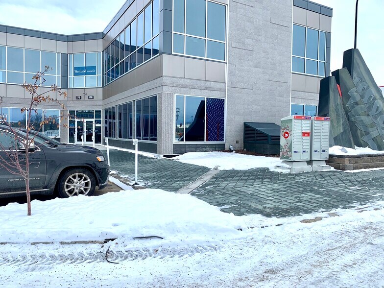 More Photos Of 5002 55th St, Red Deer Office For Lease