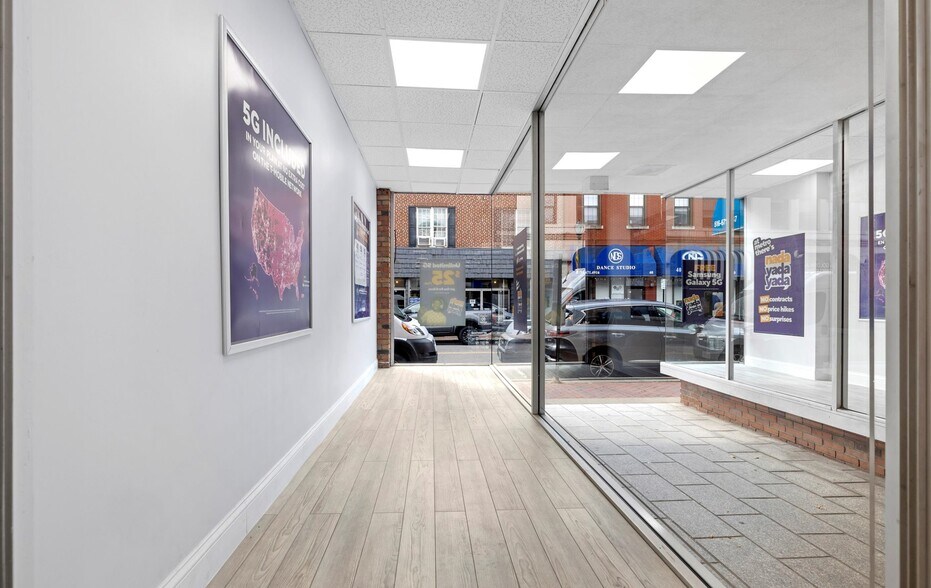 More Photos Of 37-39 Glen St, Glen Cove Office Residential For Sale