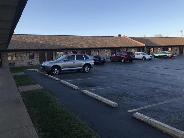 More Photos Of 3607 Hamilton Ave, Saint Louis Hotel For Sale