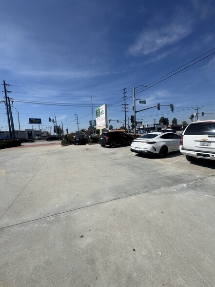 More Photos Of 15008-15030 Leffingwell Rd, La Mirada Unknown For Lease