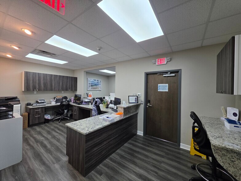 More Photos Of 16604 107th St, Orland Park Healthcare For Sale