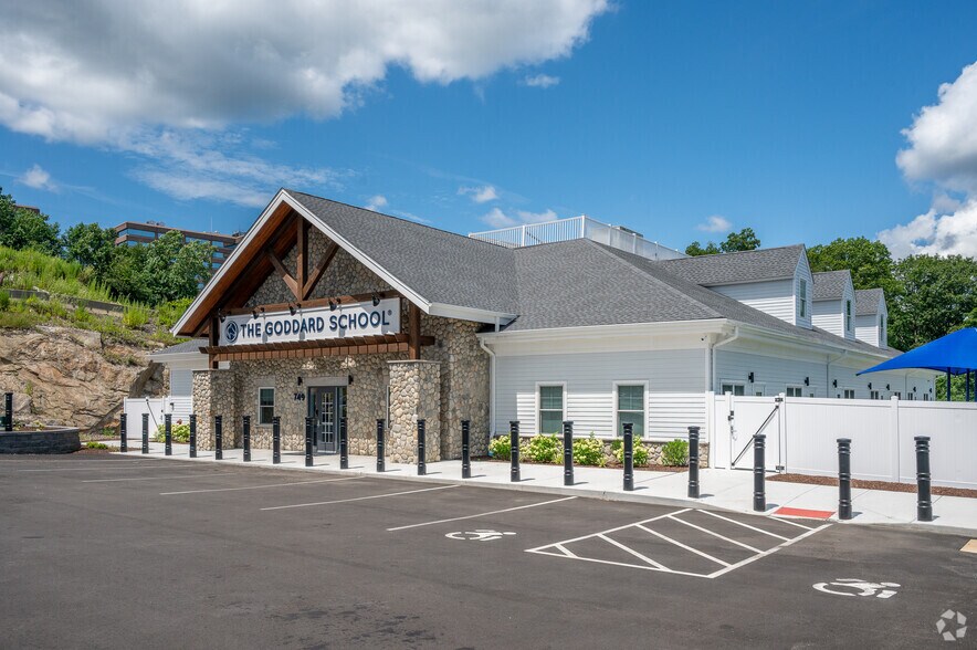 More Photos Of , Shelton General Retail For Sale