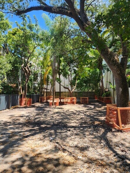 More Photos Of 2940 Oak Ave, Miami Land For Sale