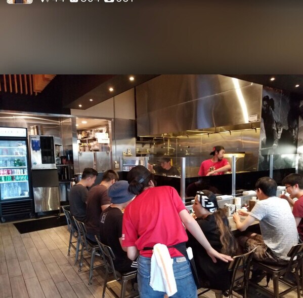 More Photos Of 2000 Sawtelle Blvd, Los Angeles General Retail For Sale