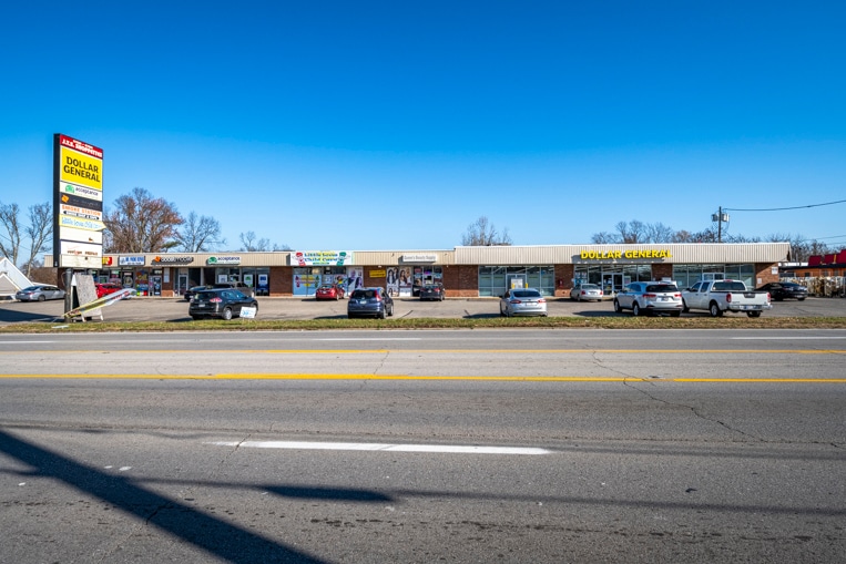 More Photos Of 6132-6156 Colerain Ave, Cincinnati Unknown For Lease