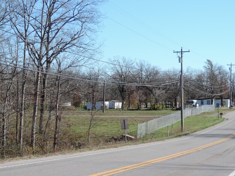 More Photos Of 3250 U.S. 70N, Crossville Land For Lease