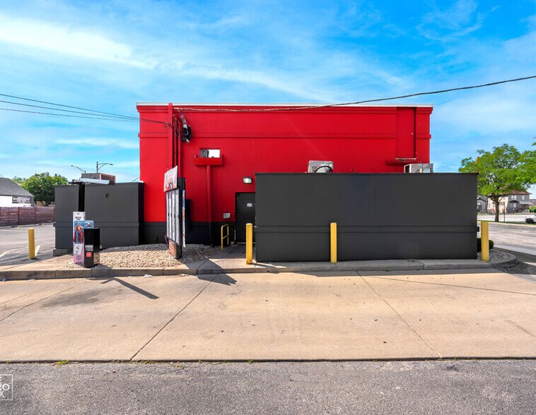 More Photos Of 6040 S Archer Ave, Chicago Fast Food For Sale